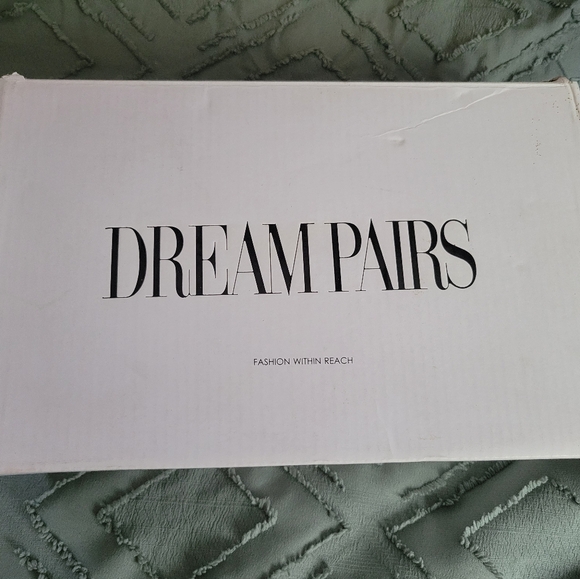 Dream Pairs, Amiga black nubuck flats- 5.5 - Picture 2 of 6